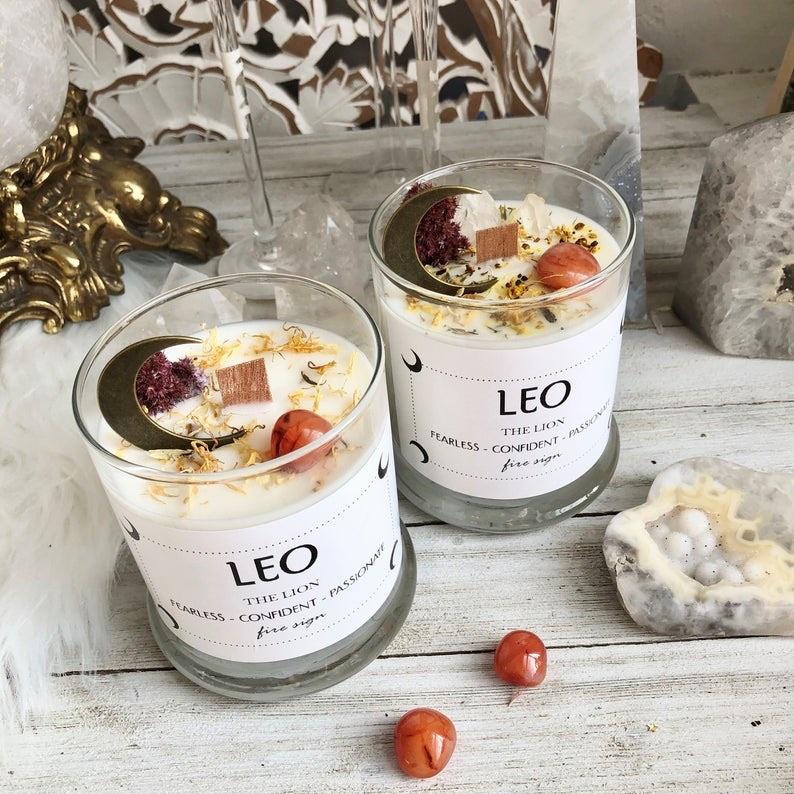 LEO CANDLE